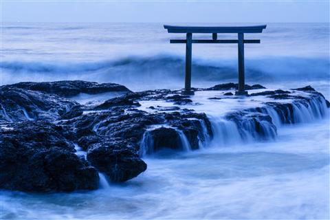 大洗磯前神社・神磯の鳥居